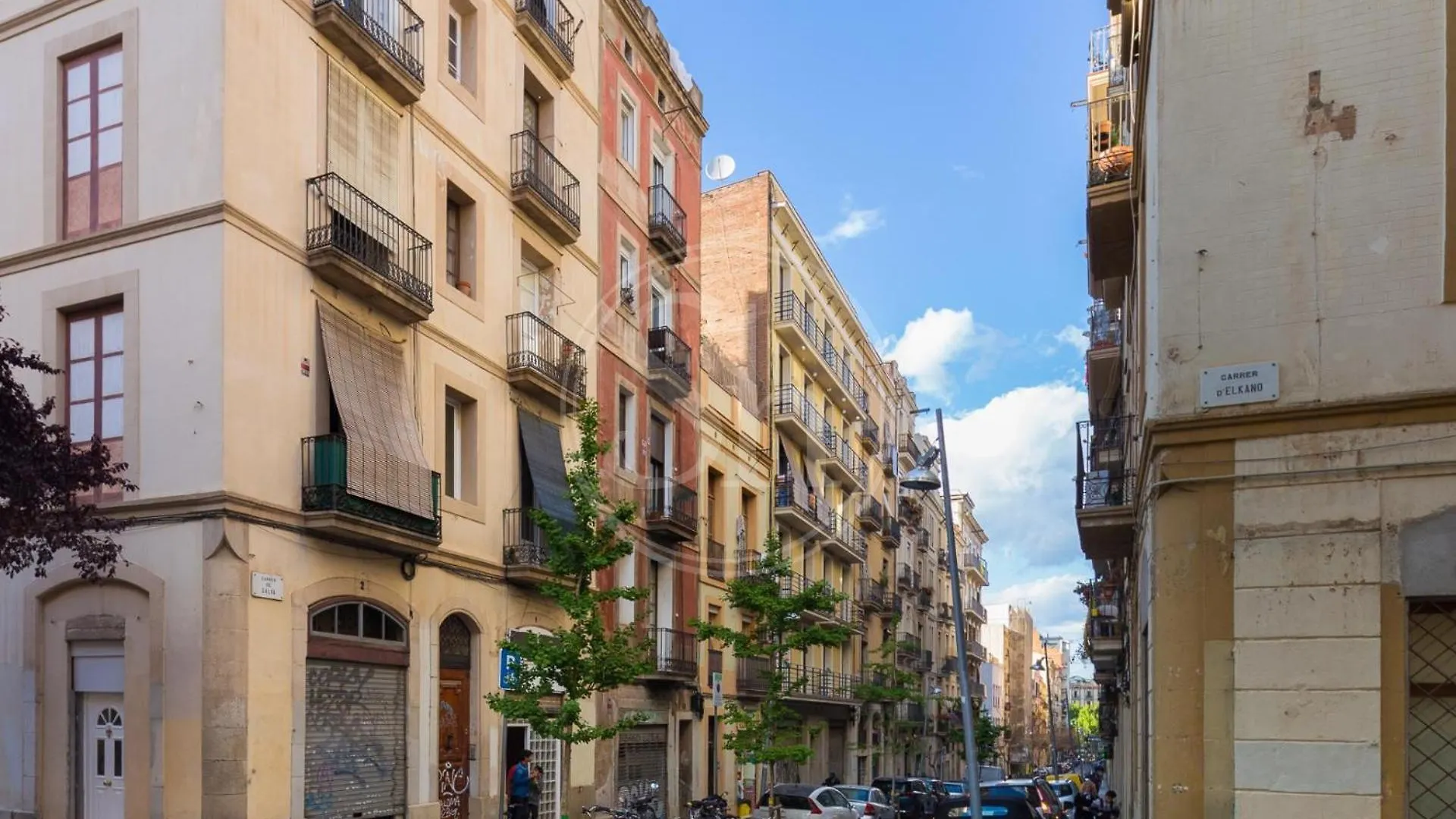 Comodo Apartamento En Poble Sec Barcelona Spain
